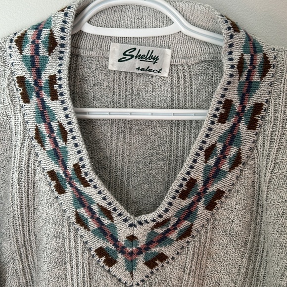 Shelby Select Vintage Sweater - Picture 2 of 3